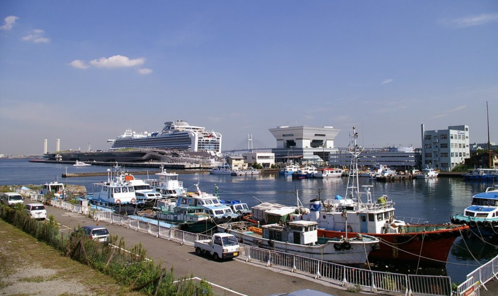 横浜港 象の鼻 再整備前の光景