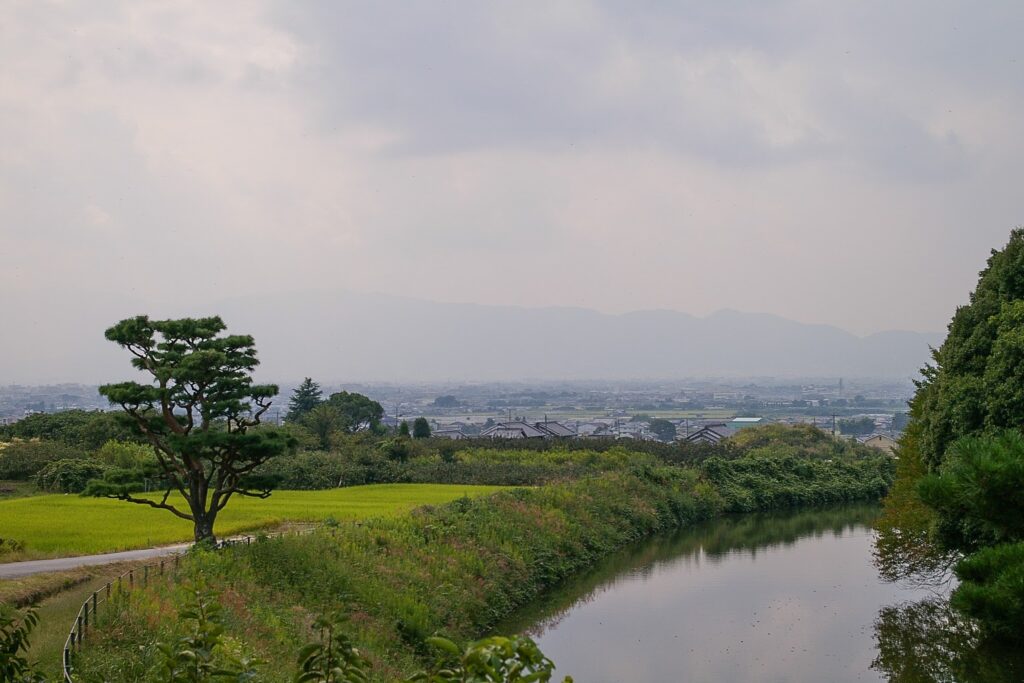 崇神天皇陵 光景写真