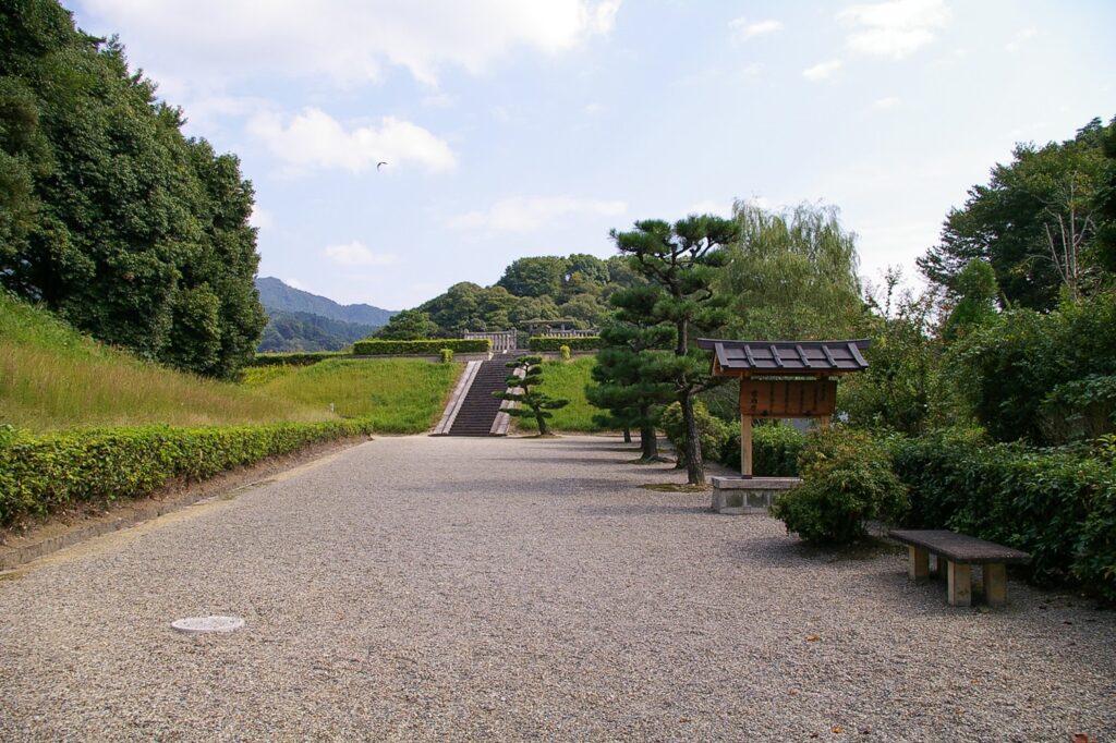 崇神天皇陵 光景写真