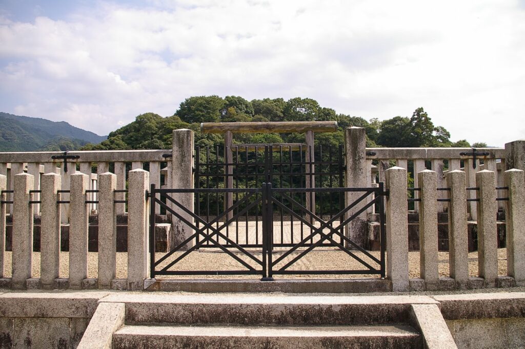 崇神天皇陵 光景写真