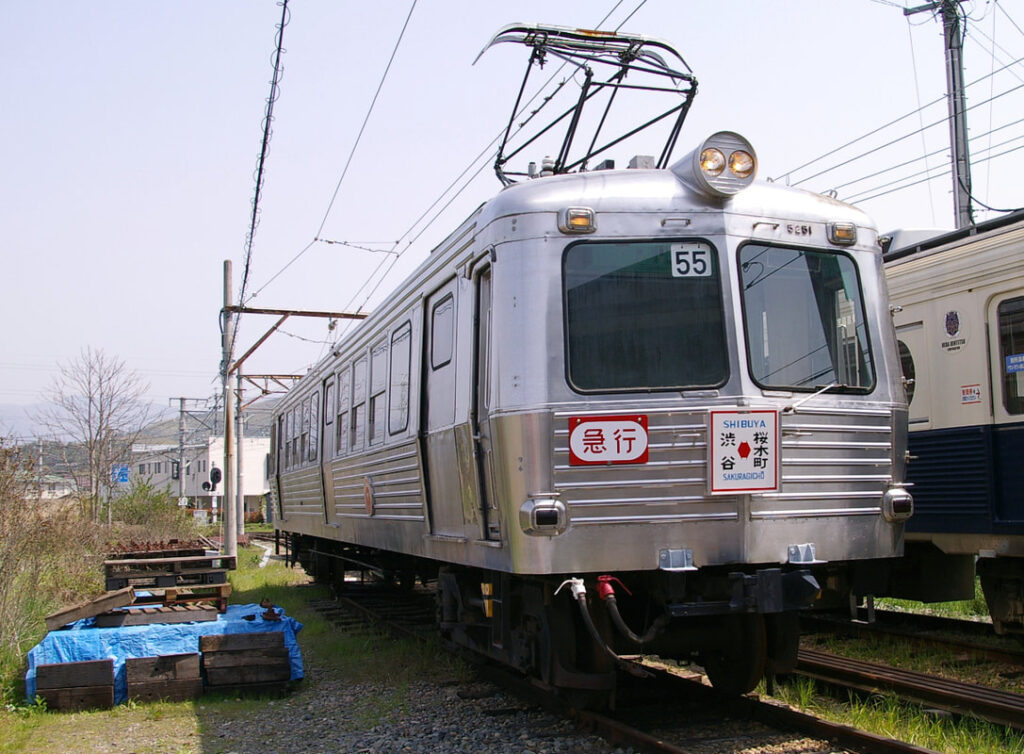 セミステンレス 車両写真