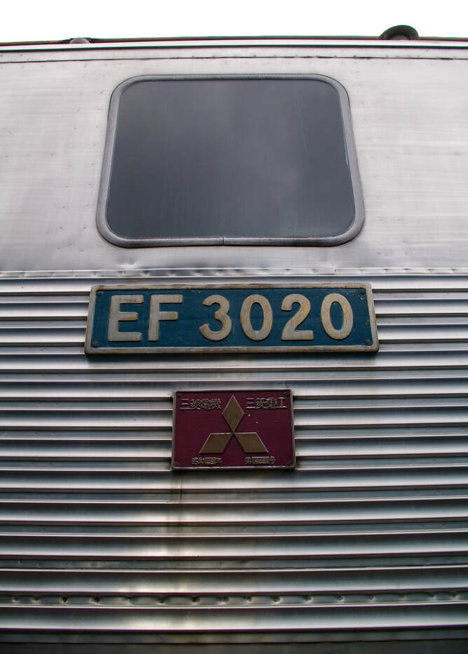 セミステンレス 車両写真