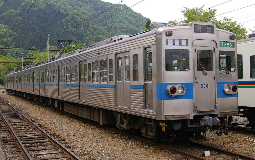 セミステンレス 車両写真